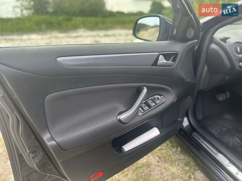 Универсал Ford Mondeo 2012 в Радивилове фото 14 Универсал Ford Mondeo 2012 в Радивилове