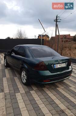 Седан Ford Mondeo 2002 в 