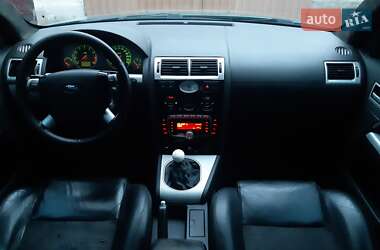 Седан Ford Mondeo 2002 в 