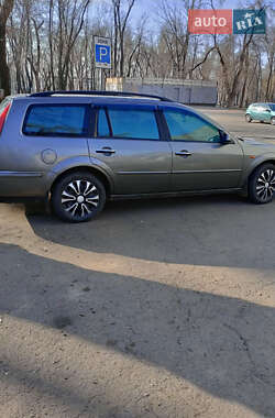 Универсал Ford Mondeo 2001 в 