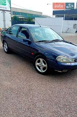Лифтбек Ford Mondeo 1999 в Николаеве