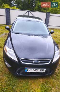 Седан Ford Mondeo 2011 в 