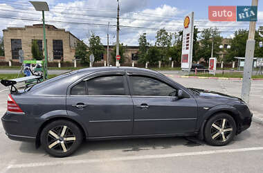 Ліфтбек Ford Mondeo 2006 в 