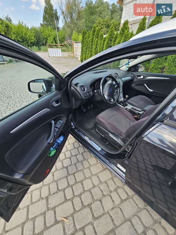 Універсал Ford Mondeo 2009 в Шептицькому
