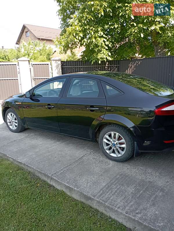 Лифтбек Ford Mondeo 2009 в Ивано-Франковске