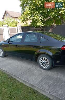 Лифтбек Ford Mondeo 2009 в 