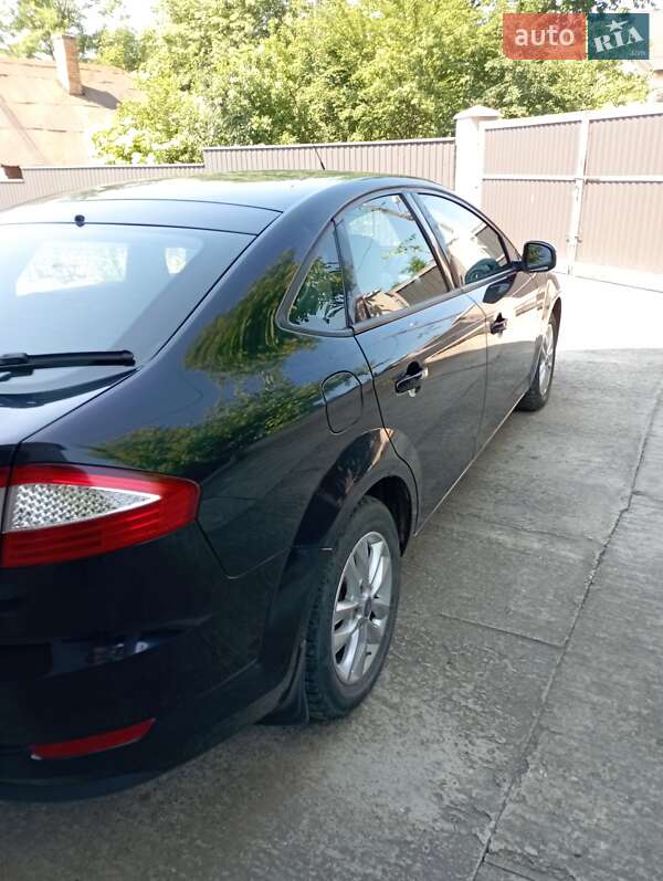 Лифтбек Ford Mondeo 2009 в Ивано-Франковске