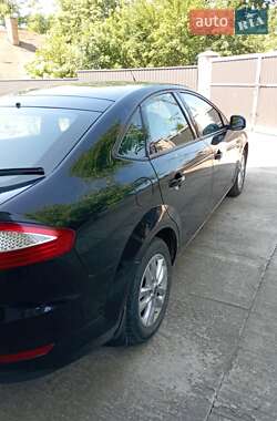 Лифтбек Ford Mondeo 2009 в 