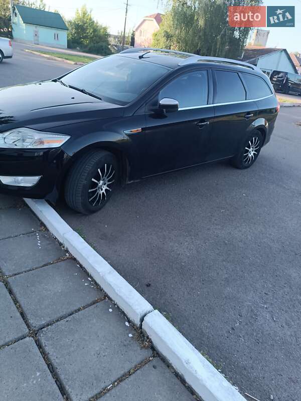 Универсал Ford Mondeo 2010 в Берегово