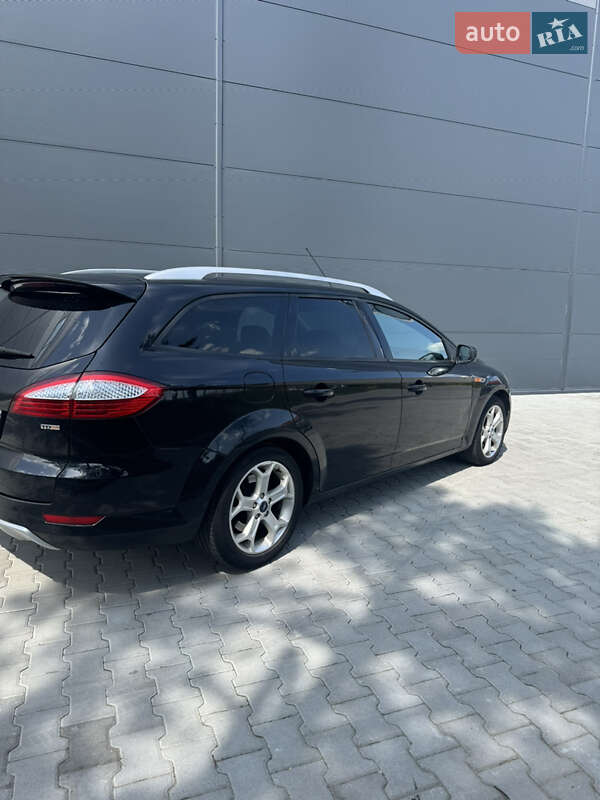 Універсал Ford Mondeo 2010 в Львові