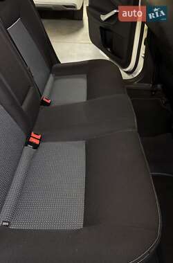 Лифтбек Ford Mondeo 2013 в 