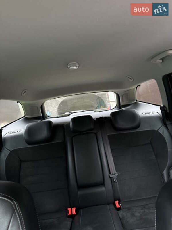 Универсал Ford Mondeo 2012 в Мостиске