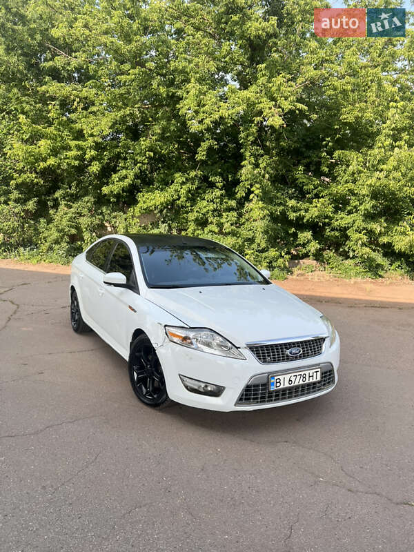 Ліфтбек Ford Mondeo 2008 в 