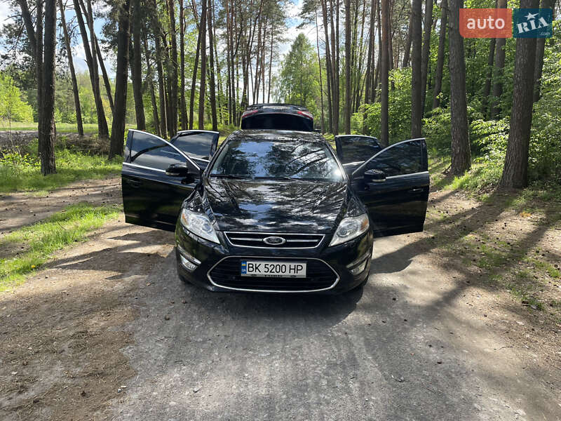 Седан Ford Mondeo 2011 в Белгороде-Днестровском