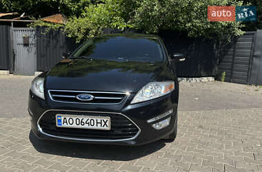 Седан Ford Mondeo 2013 в Ужгороде