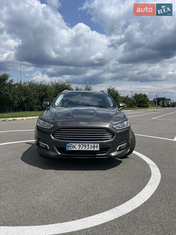 Универсал Ford Mondeo 2015 в Буче
