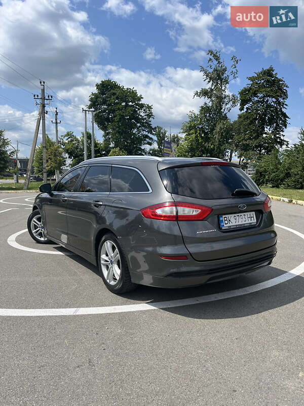 Универсал Ford Mondeo 2015 в Буче