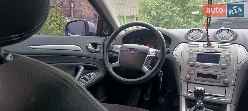 Лифтбек Ford Mondeo 2009 в Костополе