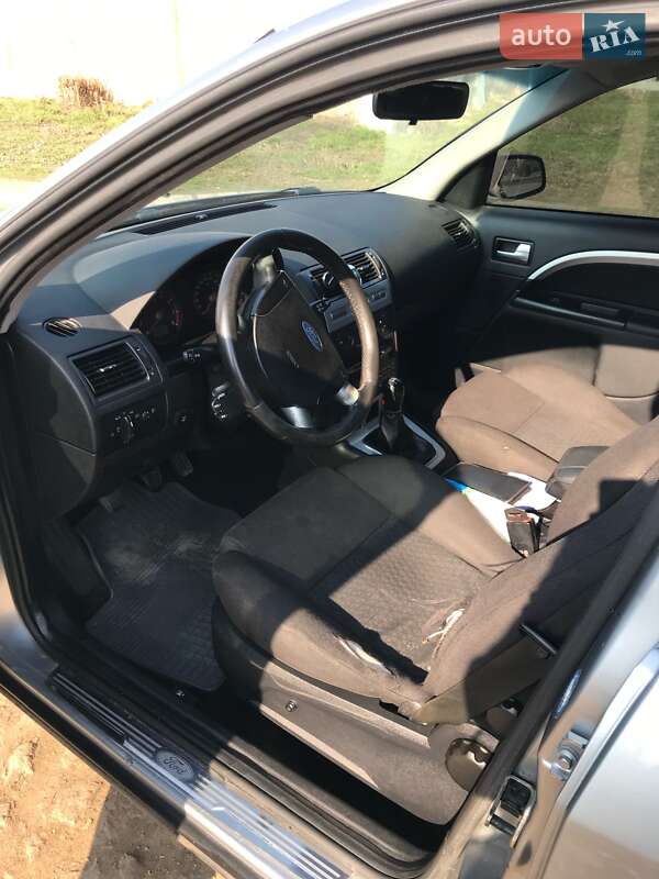 Седан Ford Mondeo 2003 в Березовке