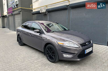 Седан Ford Mondeo 2011 в Хмельницком
