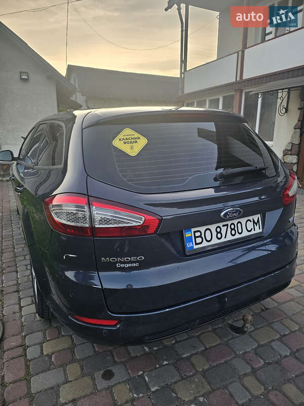 Універсал Ford Mondeo 2011 в Тернополі