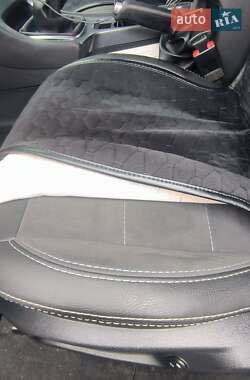 Седан Ford Mondeo 2011 в 