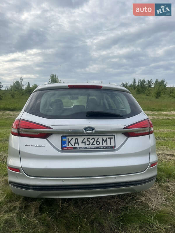Универсал Ford Mondeo 2018 в Киеве