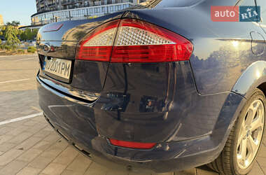 Седан Ford Mondeo 2007 в 
