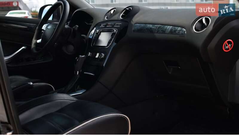 Седан Ford Mondeo 2012 в Кривом Роге