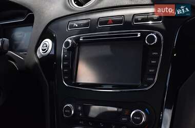 Седан Ford Mondeo 2012 в Кривом Роге