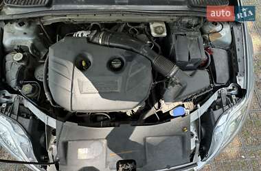 Лифтбек Ford Mondeo 2010 в 