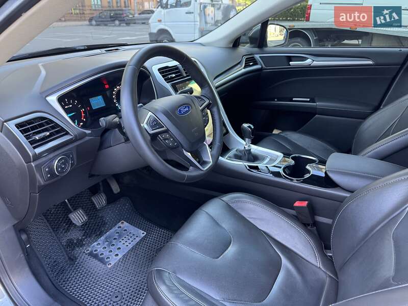 Седан Ford Mondeo 2016 в Вишневому