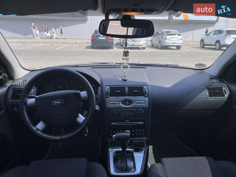 Лифтбек Ford Mondeo 2005 в Одессе