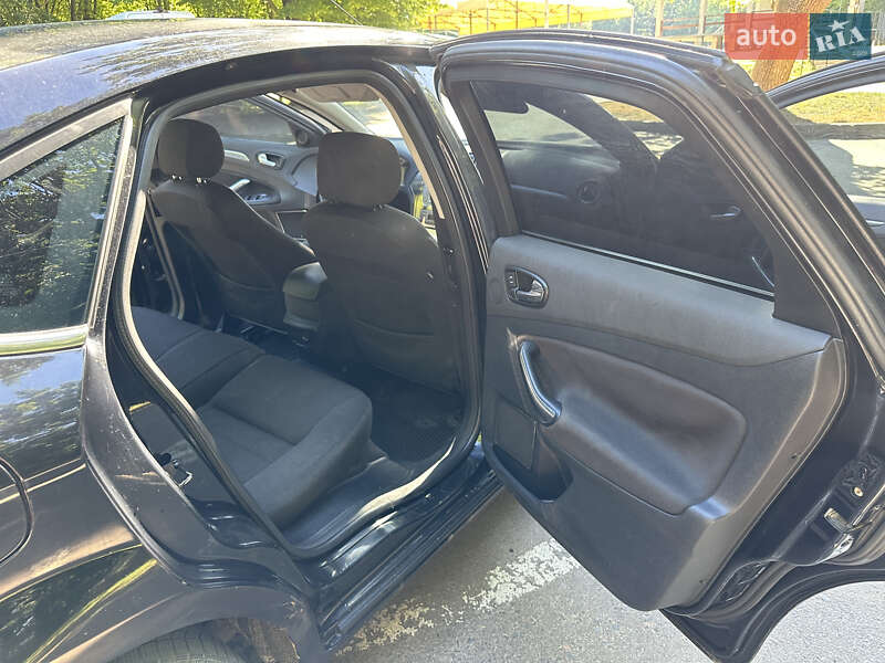 Седан Ford Mondeo 2008 в Львове