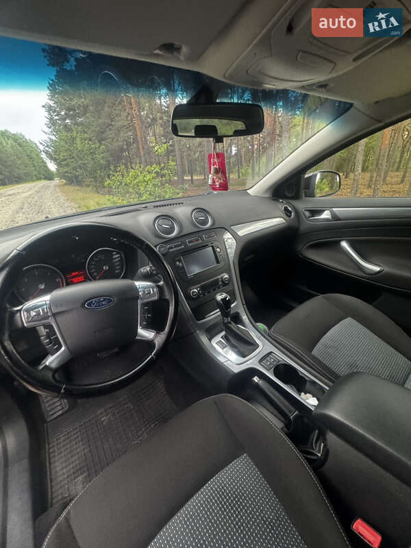 Универсал Ford Mondeo 2011 в Камне-Каширском