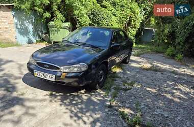 Лифтбек Ford Mondeo 1998 в 