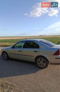 Седан Ford Mondeo 2001 в 