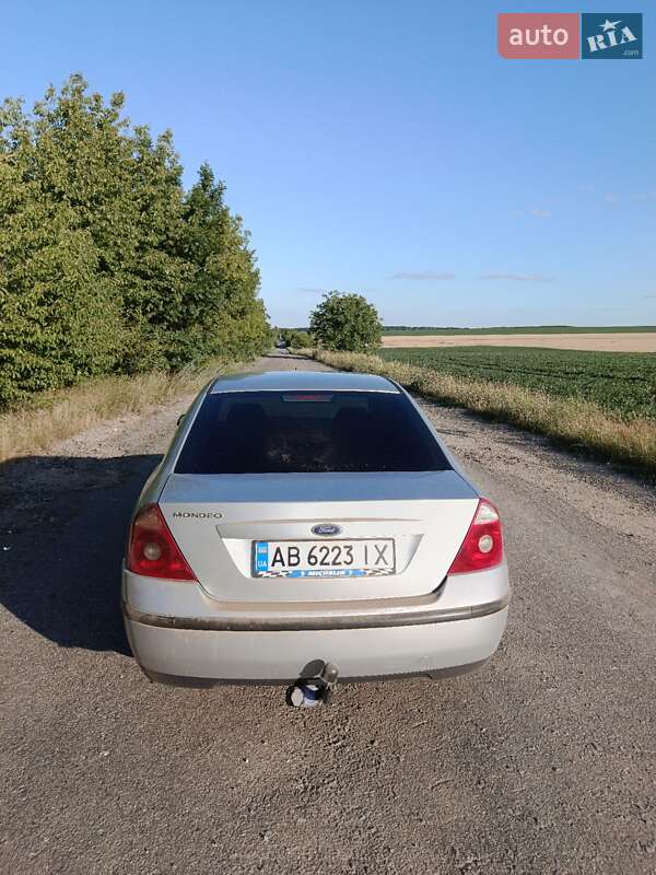 Седан Ford Mondeo 2001 в Шаргороде