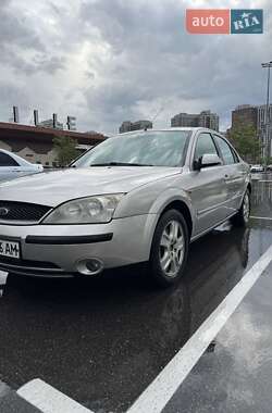 Седан Ford Mondeo 2003 в Киеве