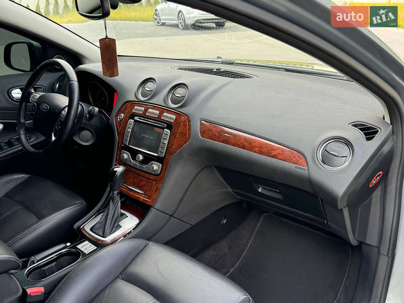 Седан Ford Mondeo 2007 в Луцьку