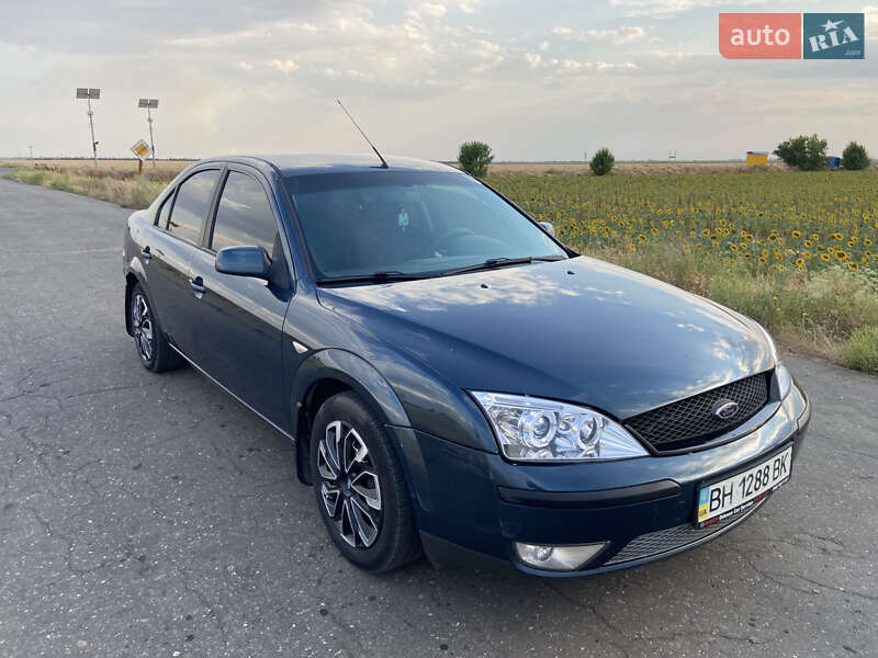 Седан Ford Mondeo 2005 в Снигиревке