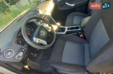 Седан Ford Mondeo 2013 в 