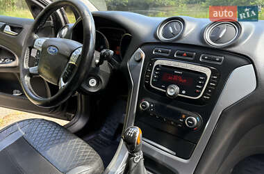 Универсал Ford Mondeo 2010 в 