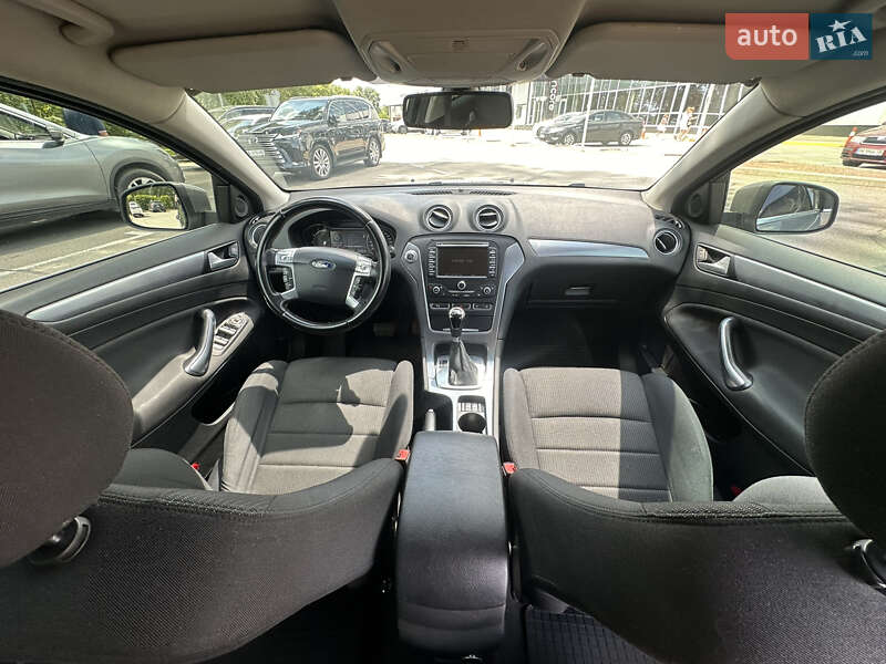 Универсал Ford Mondeo 2014 в Киеве