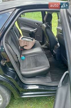 Лифтбек Ford Mondeo 2007 в 
