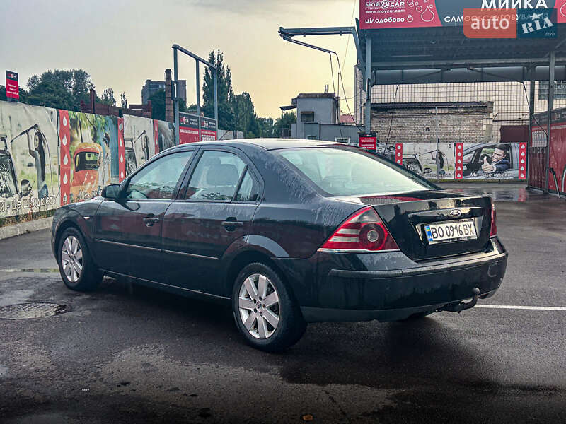 Седан Ford Mondeo 2003 в Киеве