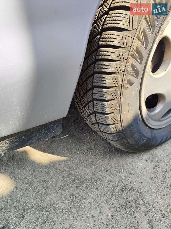 Седан Ford Mondeo 1994 в Києві