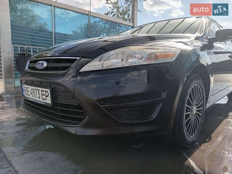 Седан Ford Mondeo 2010 в Миколаєві