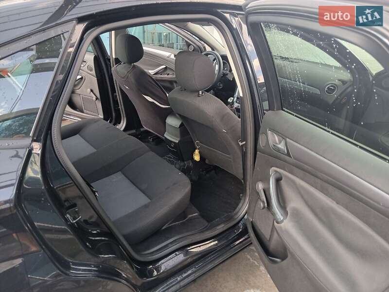 Седан Ford Mondeo 2010 в Миколаєві