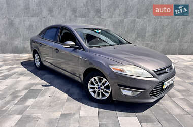 Седан Ford Mondeo 2011 в Киеве